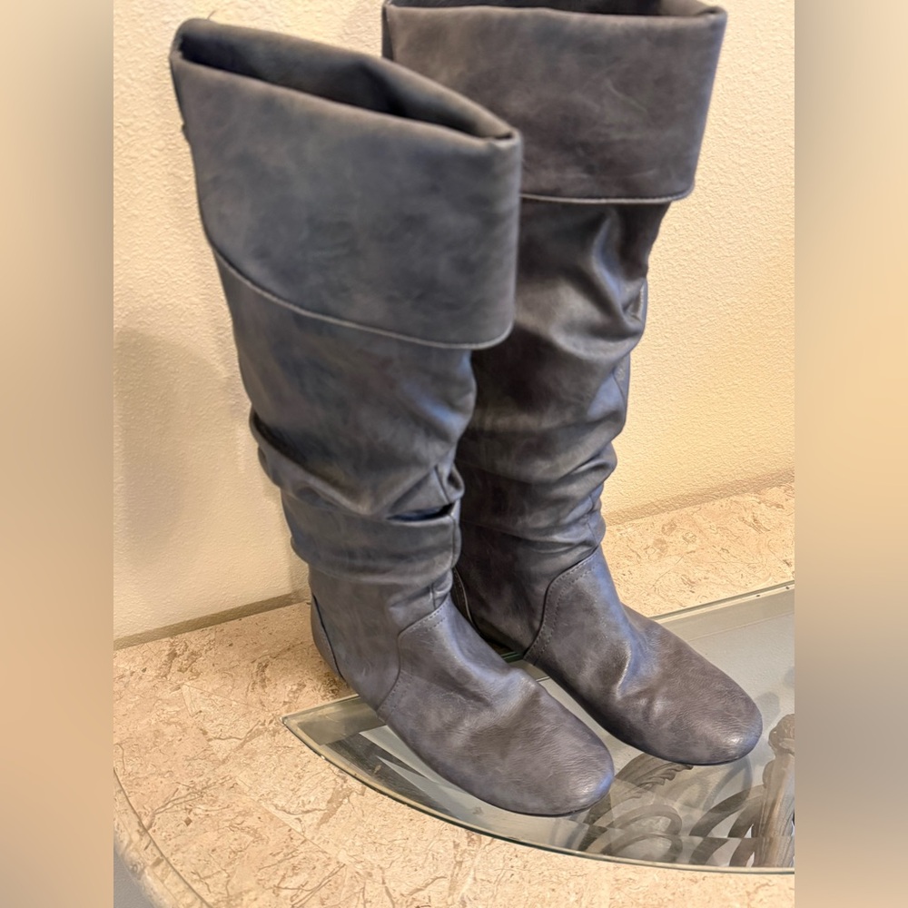 Women's Fold-Over Knee Boot in Slate Gray